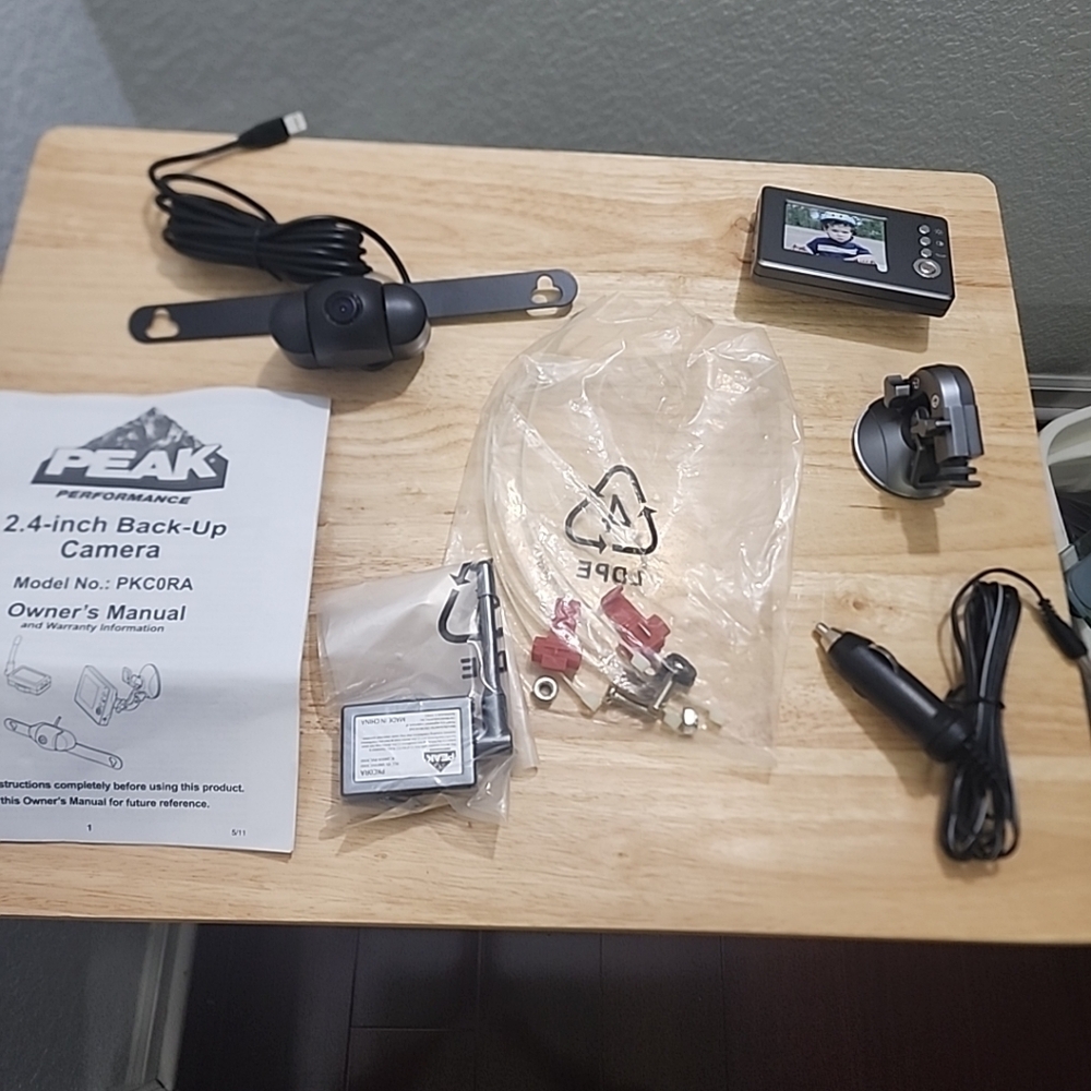 Peak Wireless PKCORA Back-Up Camera System 2.4" Color LCD Monitor Kit